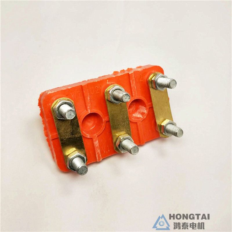 YVFE2-315L1-4电机接线板